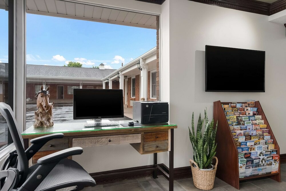 Фото Best Western Butch Cassidy Inn