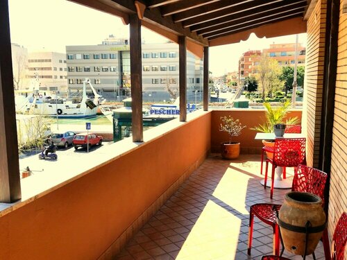 Внешний вид отеля Domus Lina в Фьюмичино, фото 1