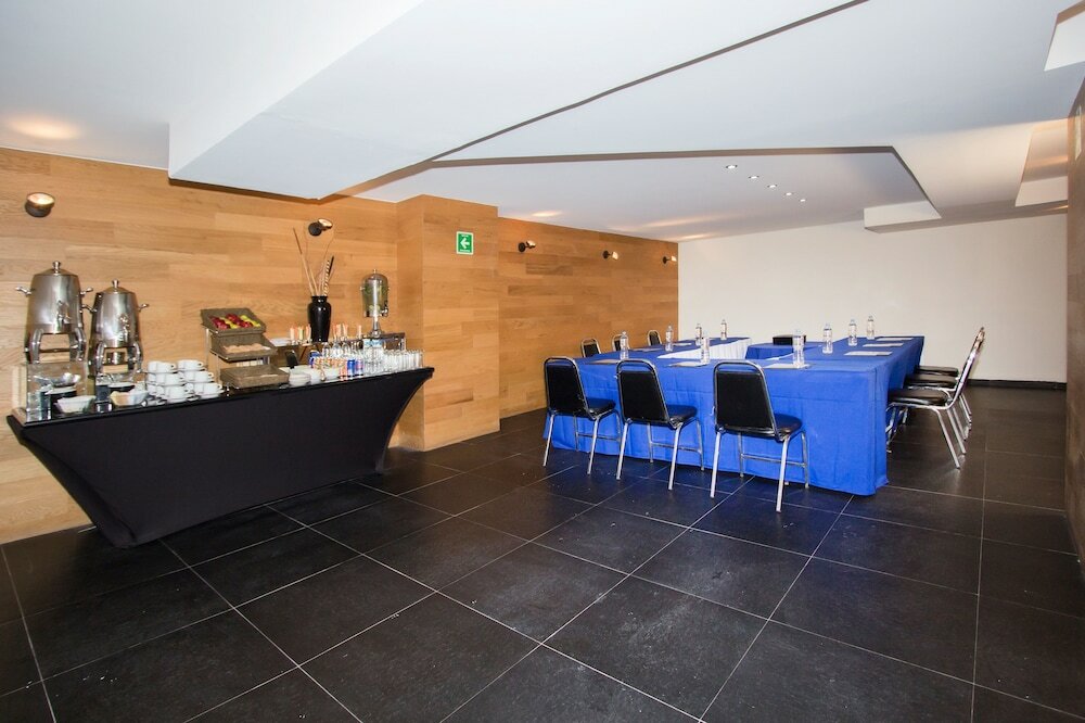 Фото Hotel El Ejecutivo by Reforma Avenue