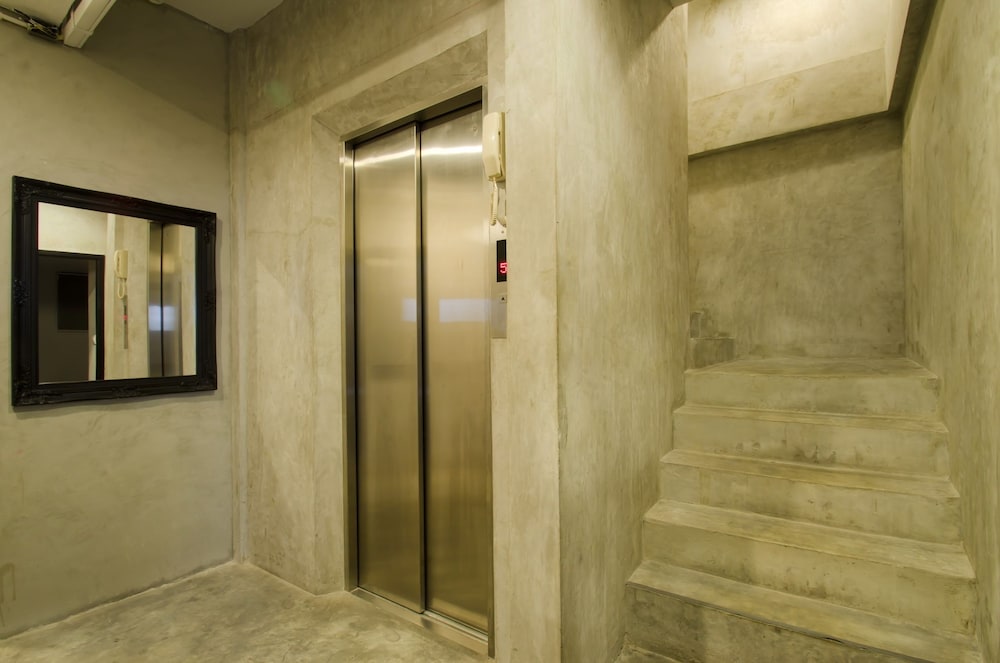 Фото Di Place Hotel