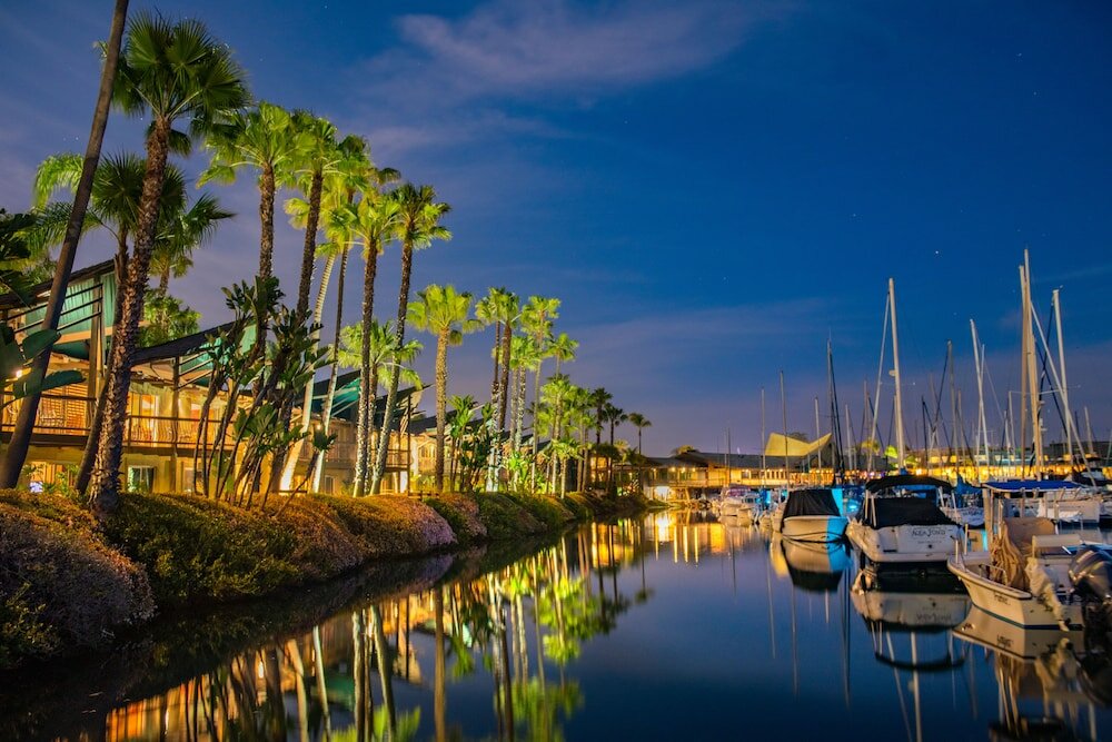 Фото Humphreys Half Moon Inn