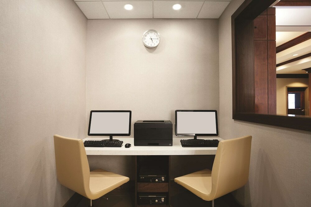 Фото Hyatt house Pleasant Hill