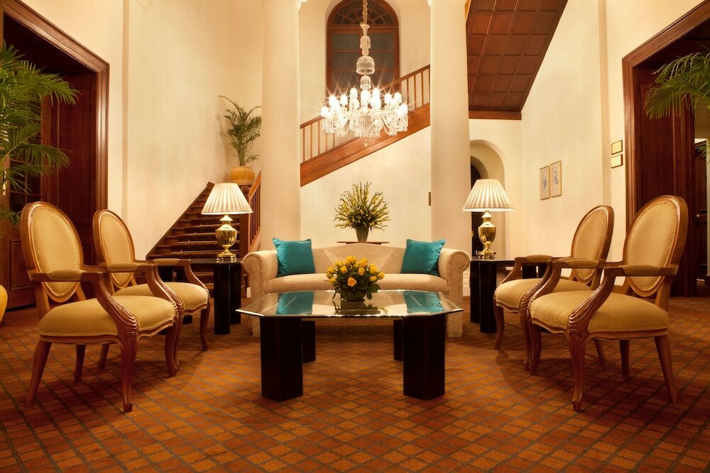 Фото Maidens Hotel