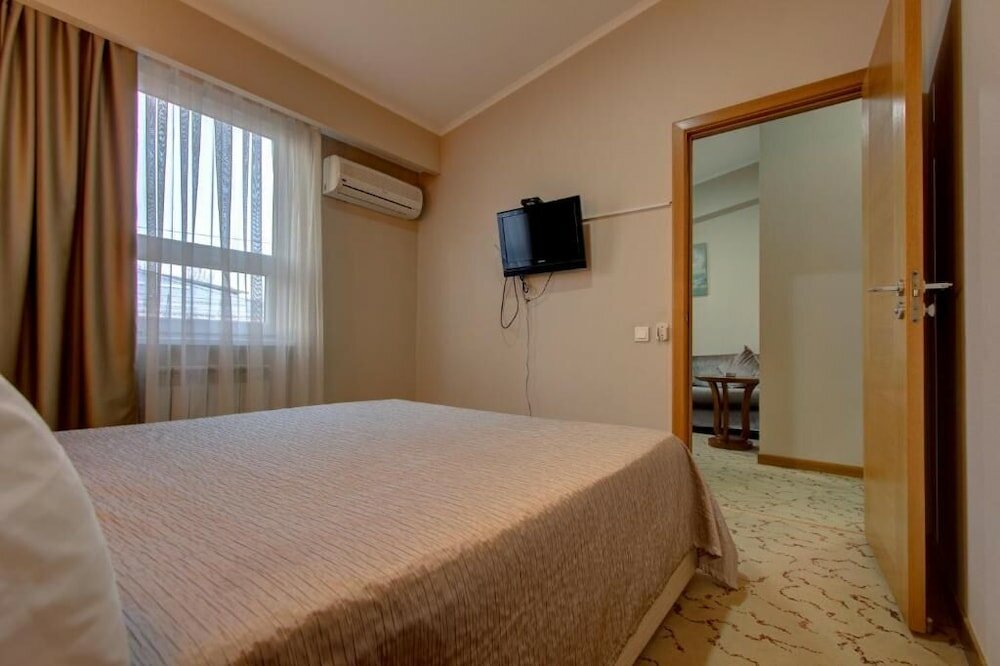 Фото Bishkek Boutique Hotel