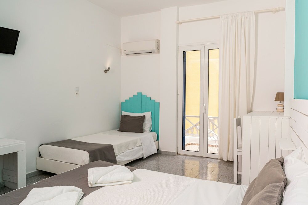 Фото Ikaros Hotel