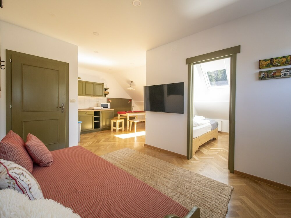 Фото Apartment House Berghi