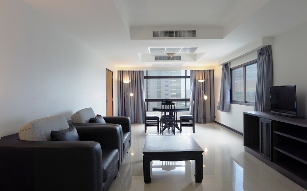 Фото Pinnacle Lumpinee Park Hotel