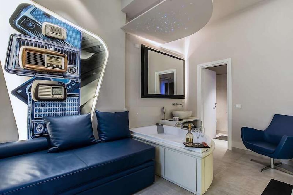 Фото VIA Veneto Prestige Rooms