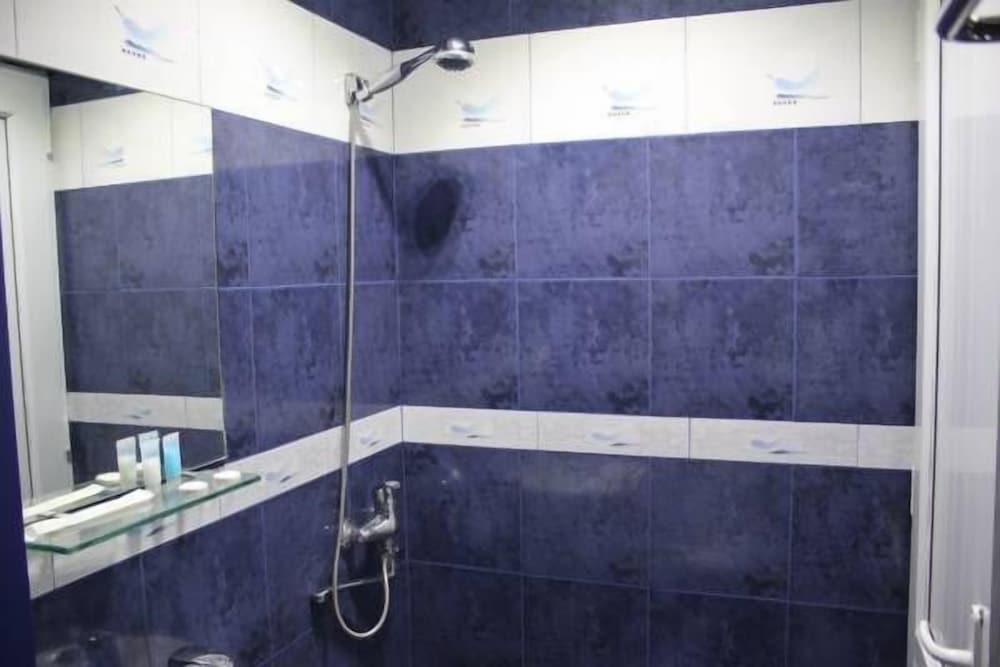 Фото London Palace Tbilisi