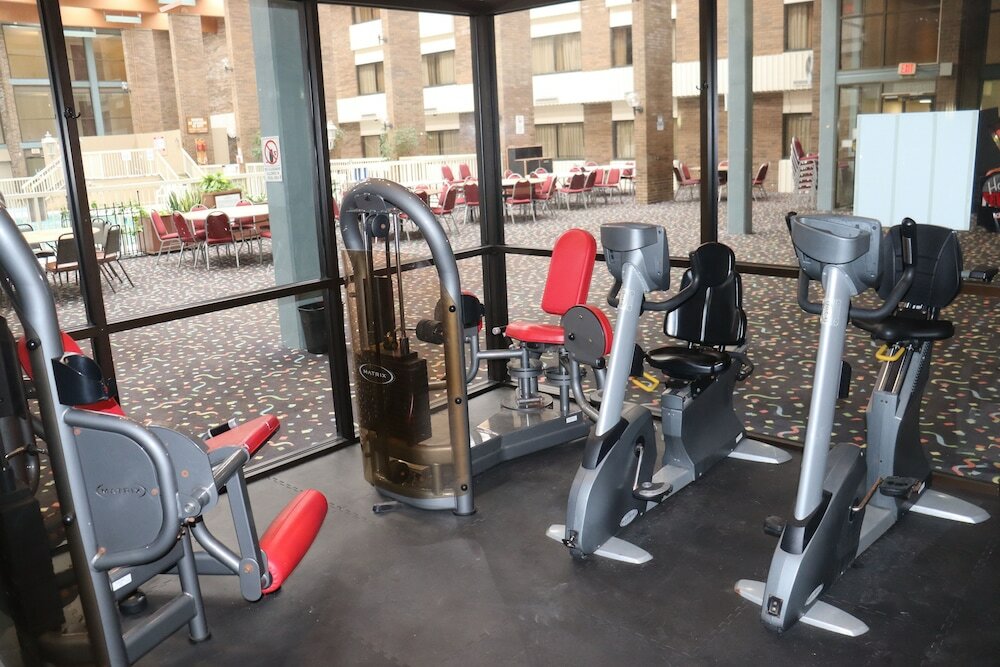 Фото Ramada Hotel & Conference Center by Wyndham Lansing