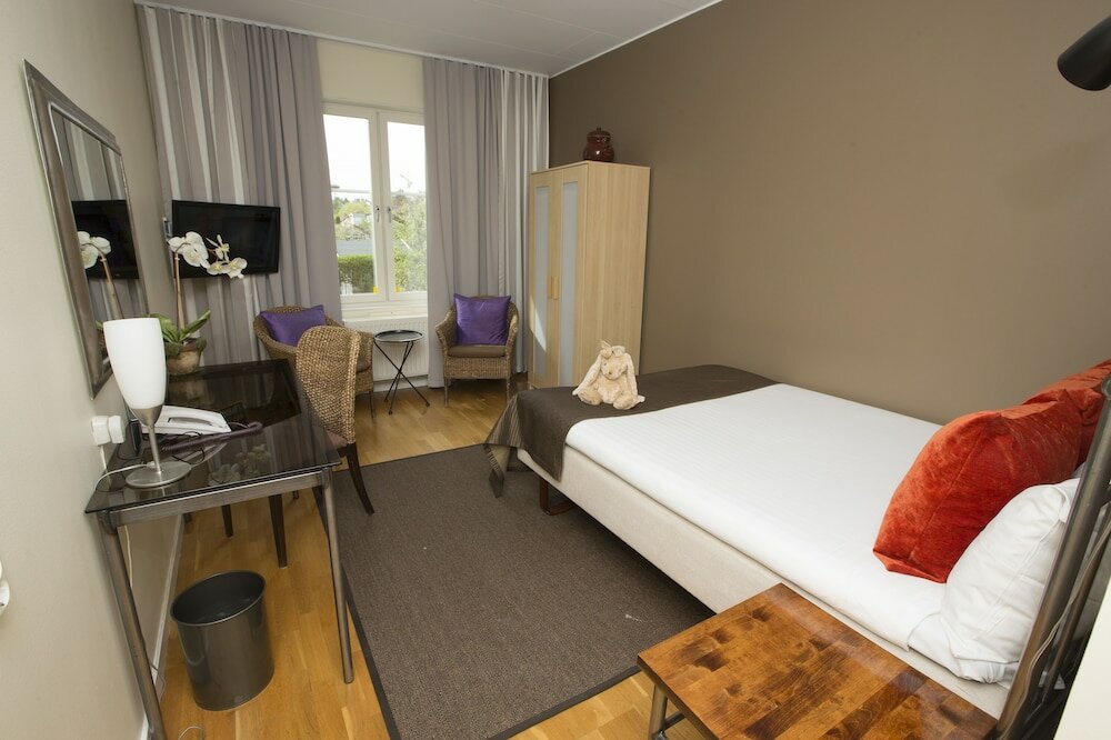 Фото Maude's Hotel Enskede Stockholm