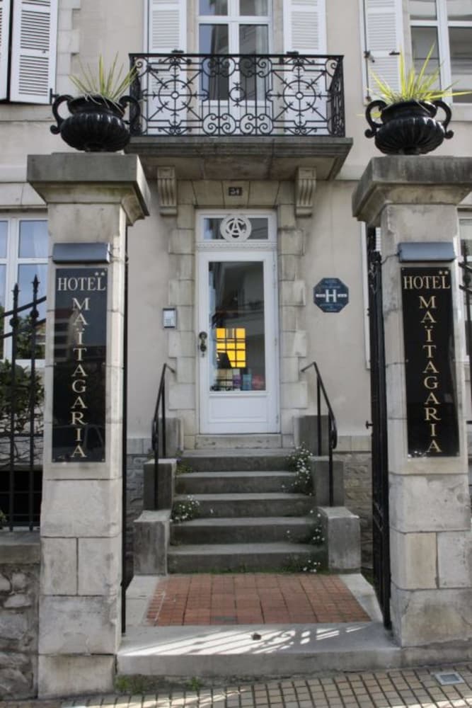 Фото Hotel Maitagaria