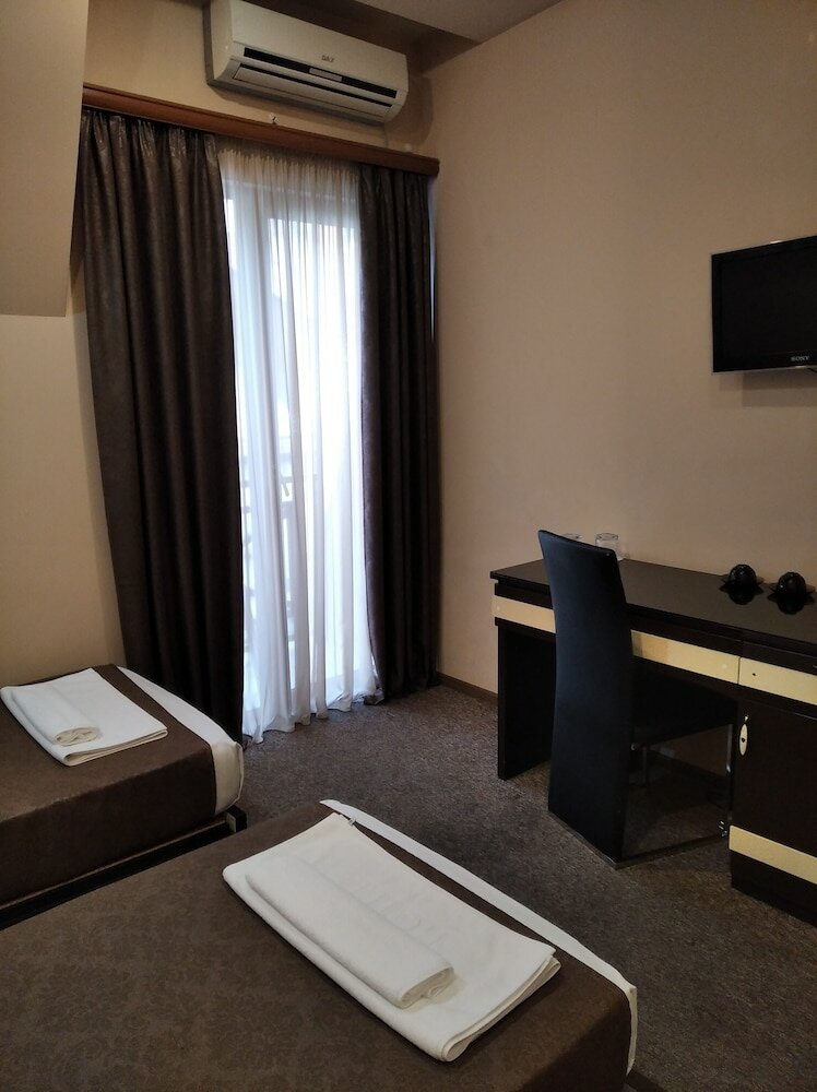 Фото Hotel Diplomat