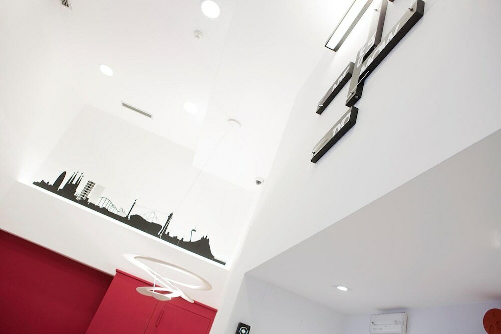 Фото Live And Dream Hostel