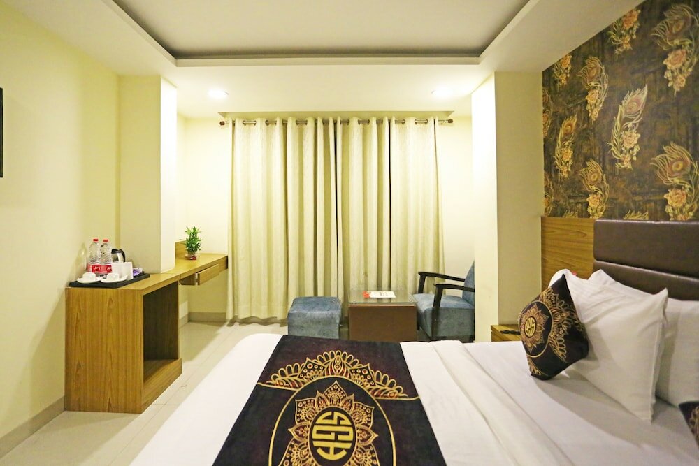 Фото Hotel D'Capitol Delhi Airport