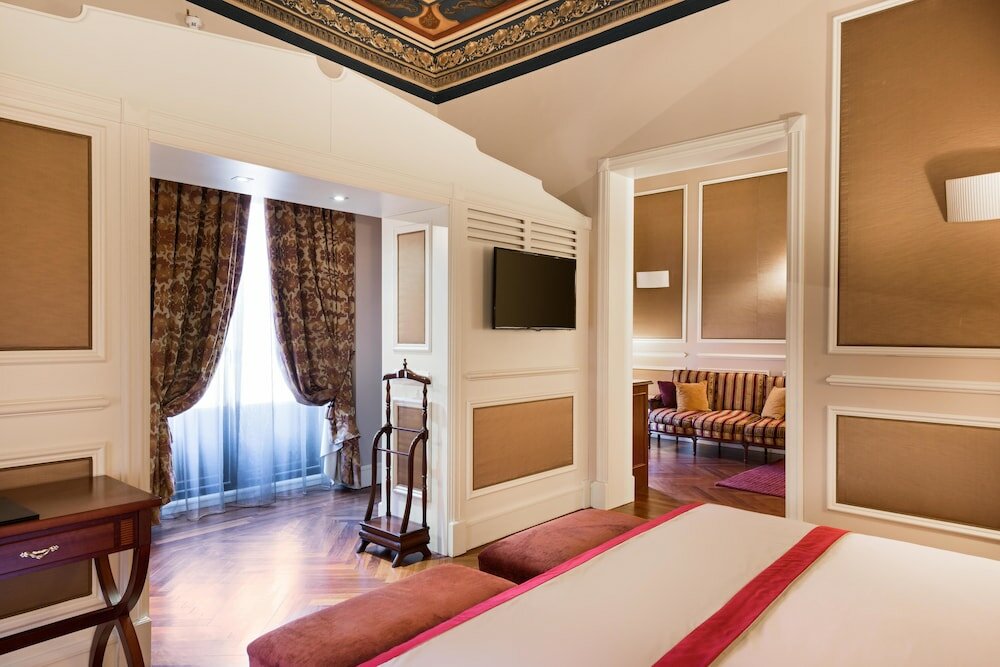 Фото Catalonia Las Cortes