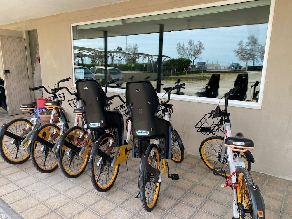 Фото Hotel Derby