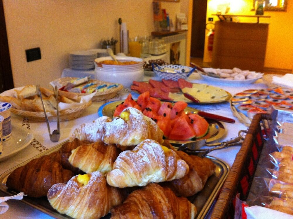 Фото Hotel Leopolda