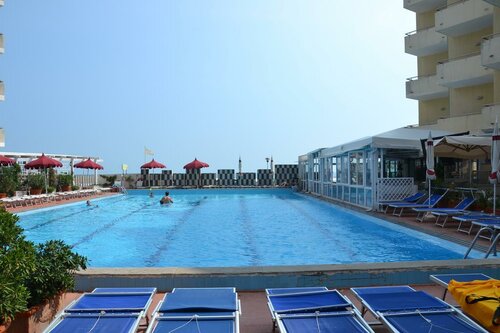 Гостиница Hotel Perticari в Пезаро
