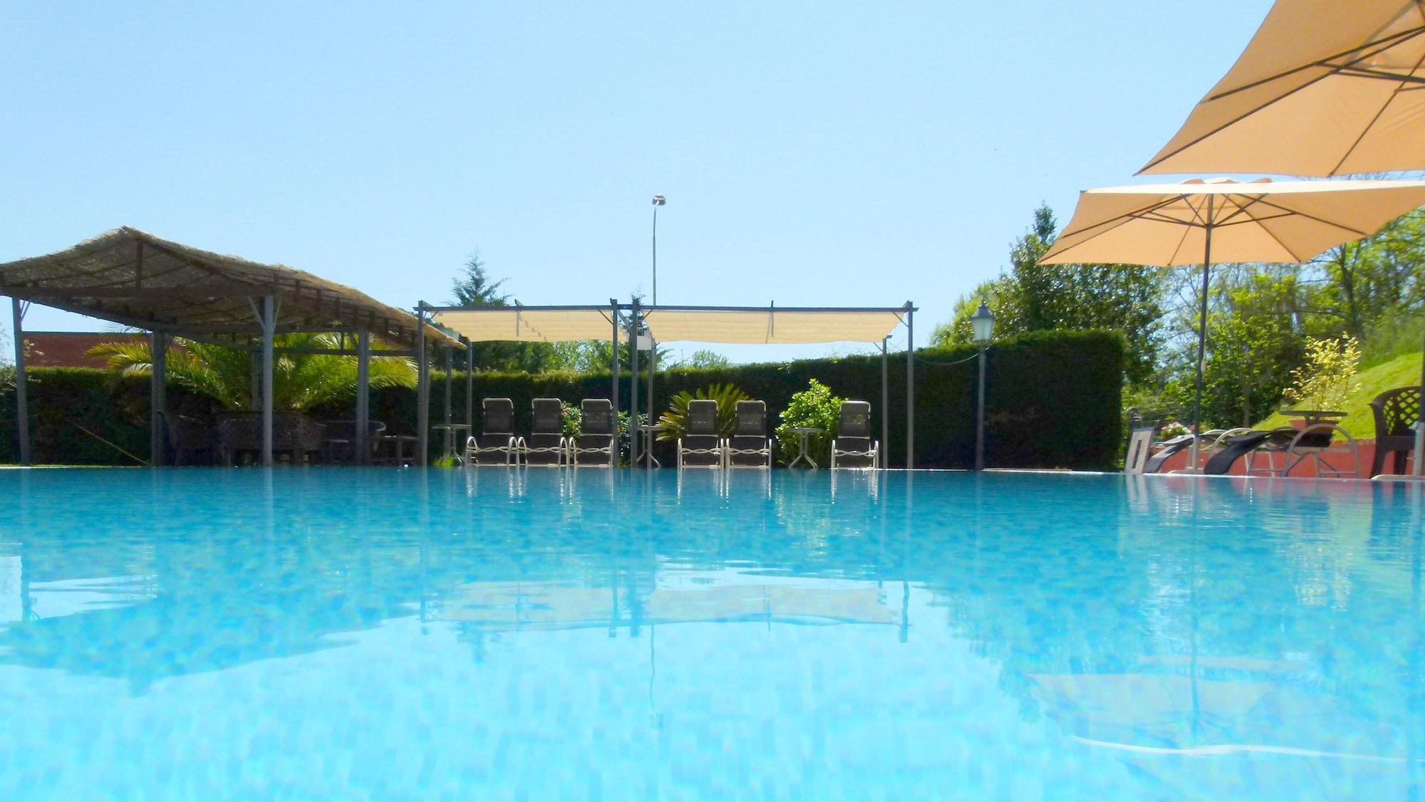 Фото Albergo Ristorante Ama La Luna