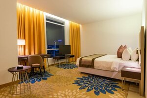 Tamu Hotel & Suites Kuala Lumpur (120 Jalan Raja Abdullah Kampong Bharu 50300, Kuala Lumpur), hotel