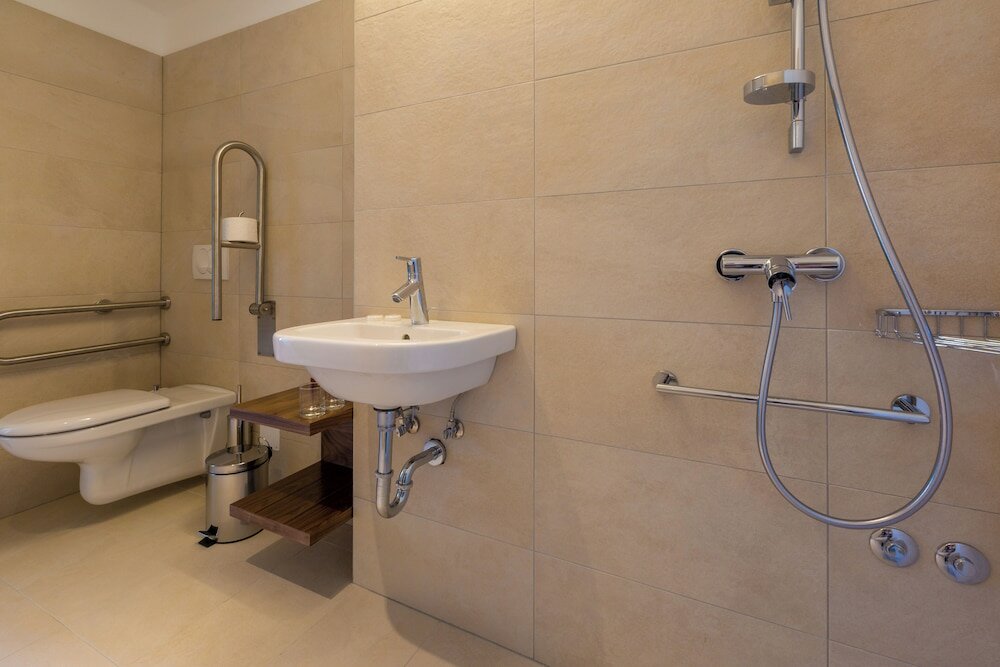 Фото Hotel Katarina