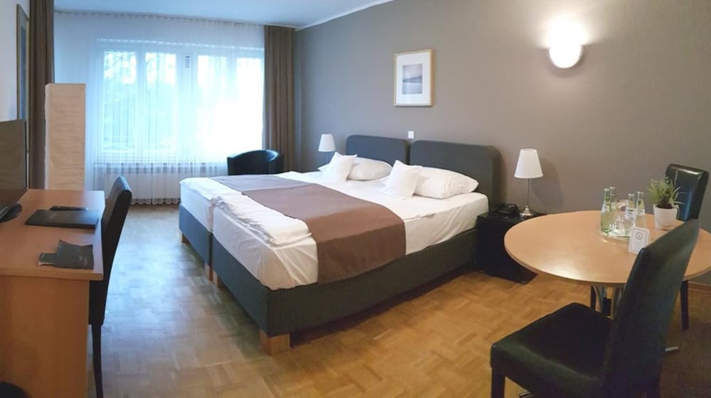 Фото отеля 3