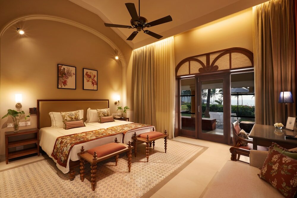 Фото Taj Holiday Village Resort & SPA