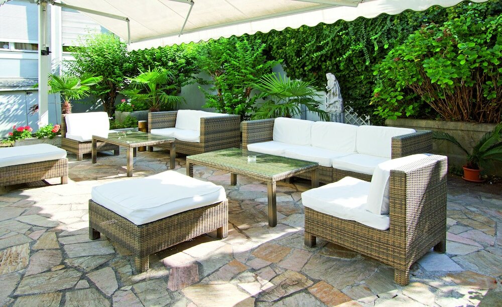 Фото Drake Longchamp