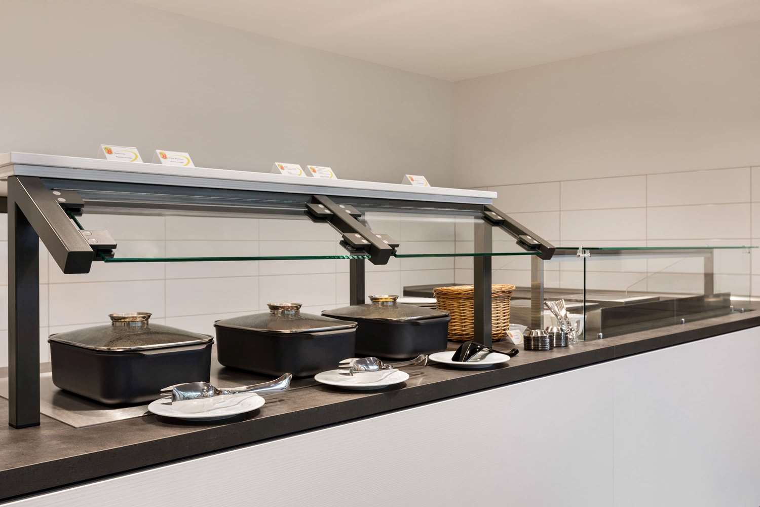 Фото Super 8 by Wyndham Dresden