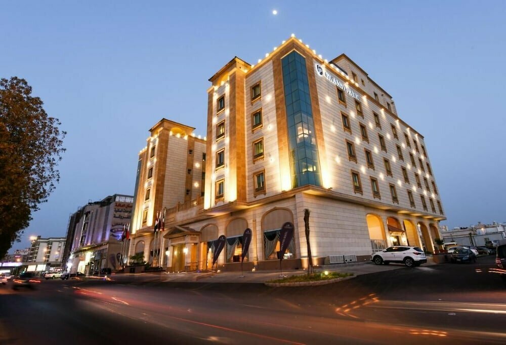 فندق فندق سفن باي فيرتا ، جدة، صورة