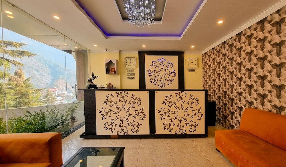 Фото Triund Heights