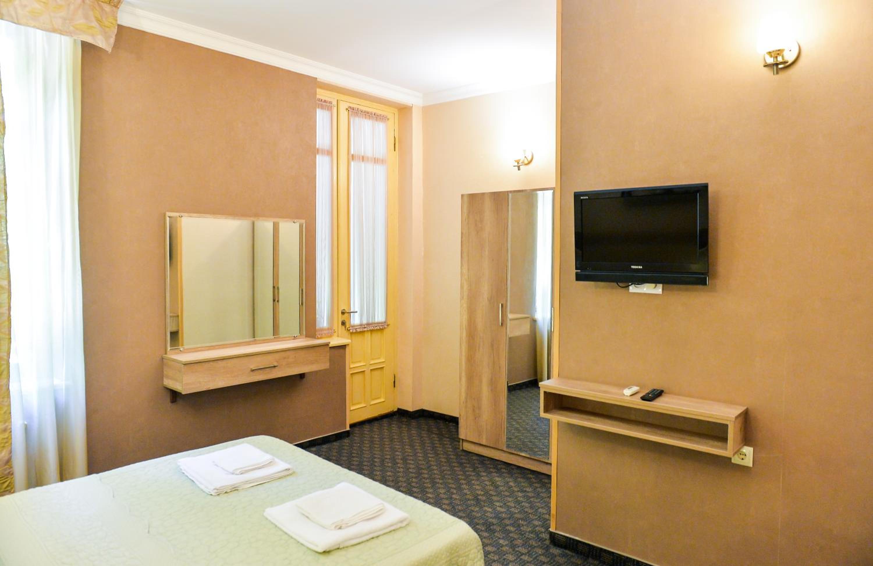 Фото Hotel Old Town