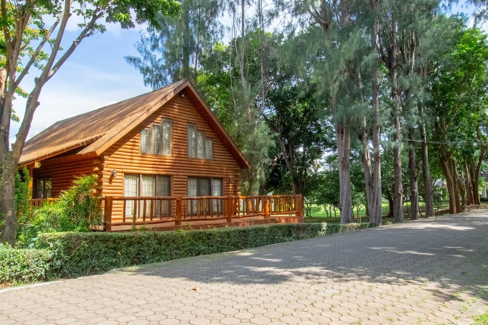 Фото Felix River Kwai Resort