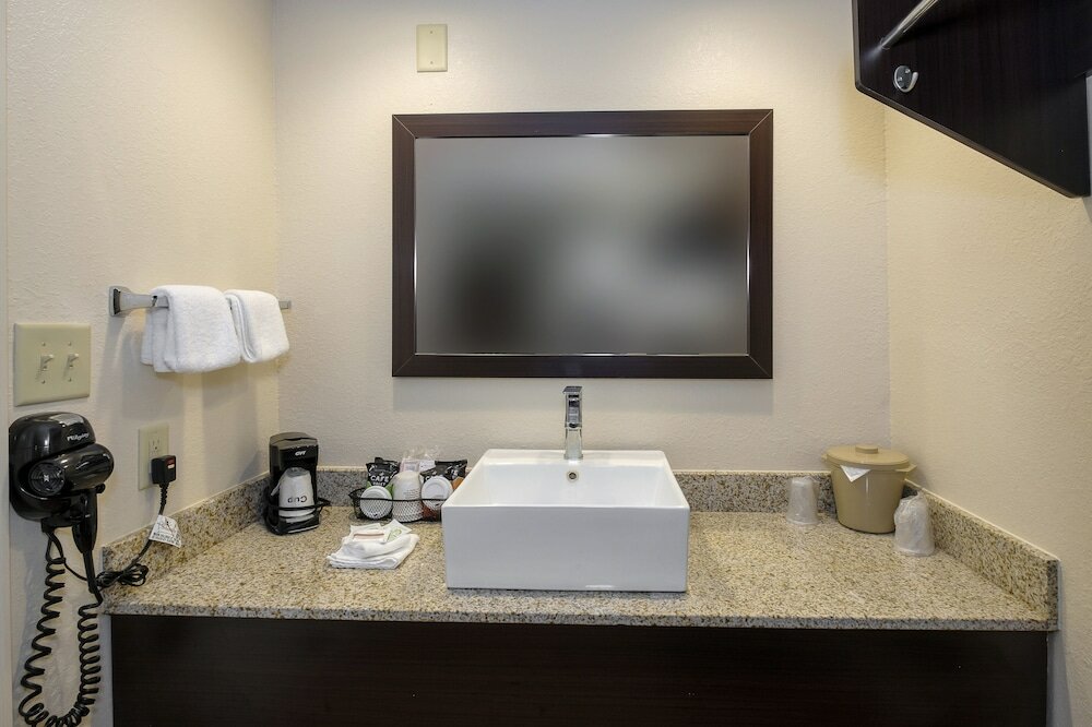 Фото Red Roof Inn Helen