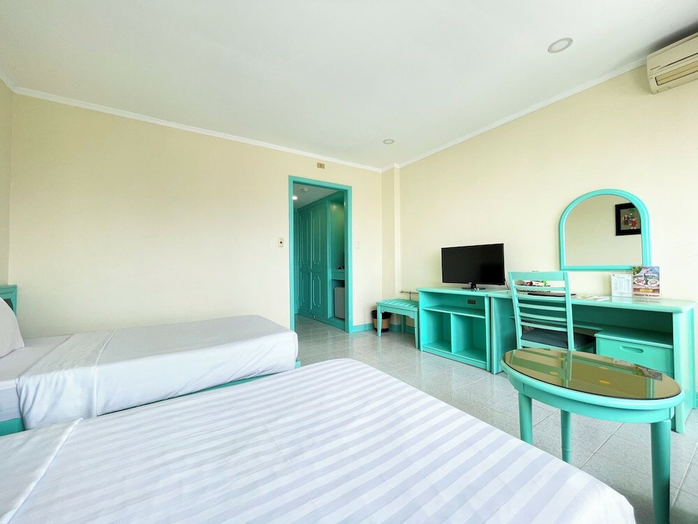 Фото Bat Dat Hotel