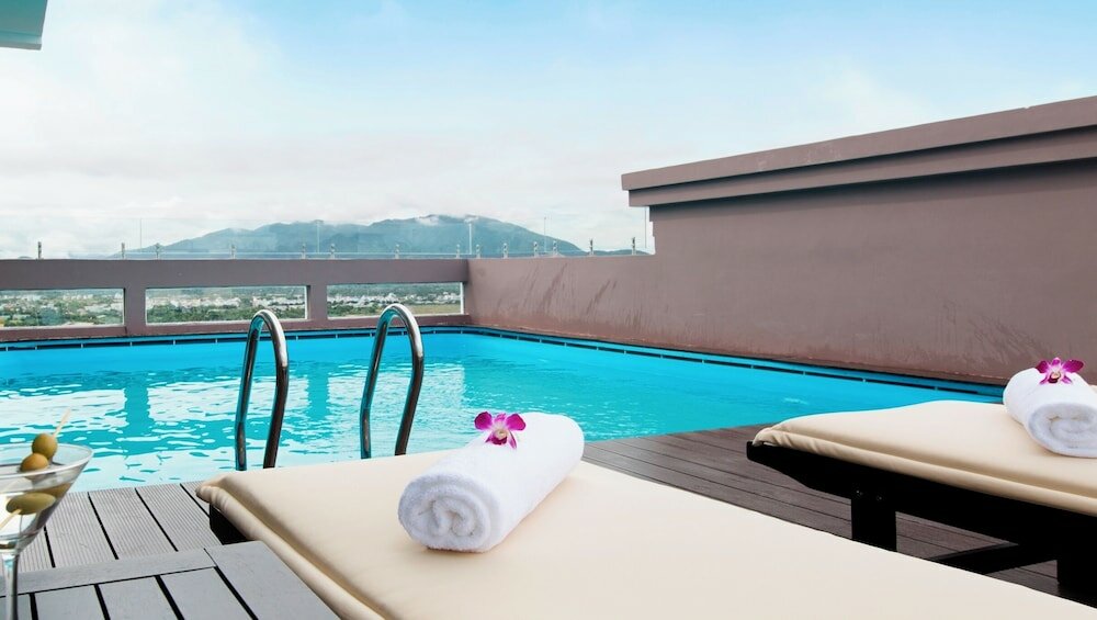 Фото Meriton Hotel Nha Trang
