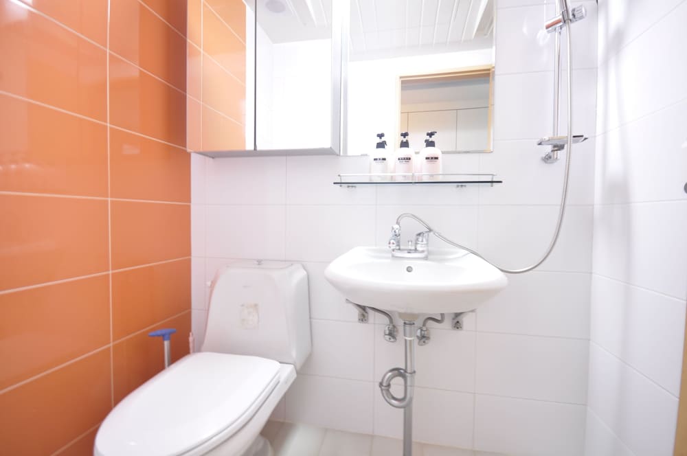 Фото Inn The City Business Hotel