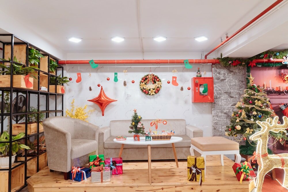 Фото Honeymoon Hotel & Apartment