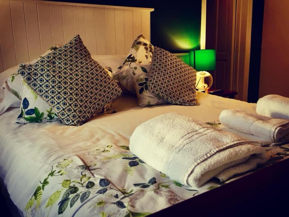 Фото The Highwayman Hotel