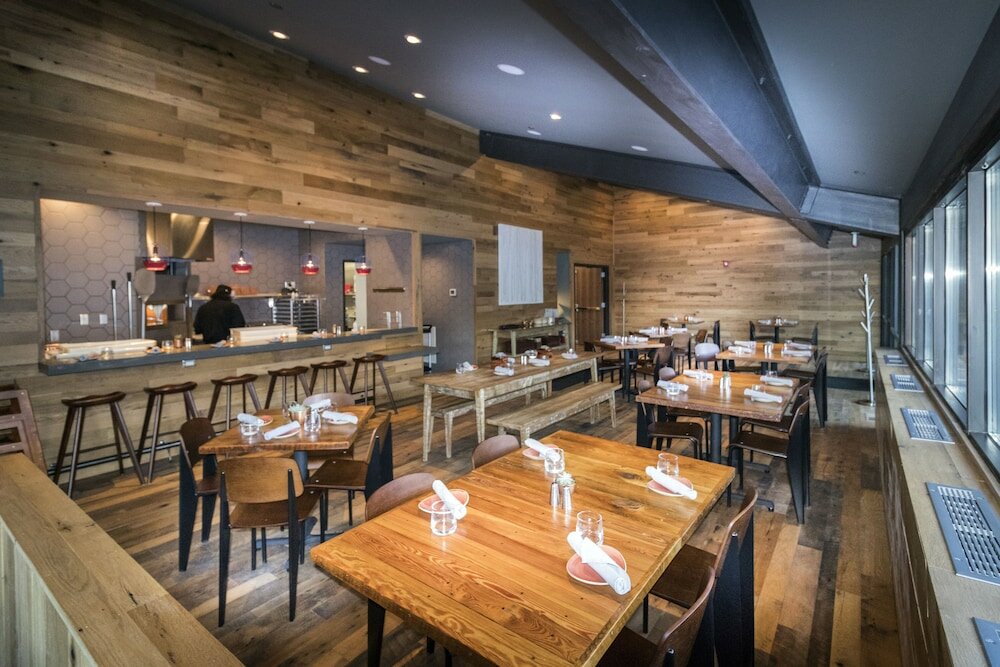 Фото Park City Peaks Hotel