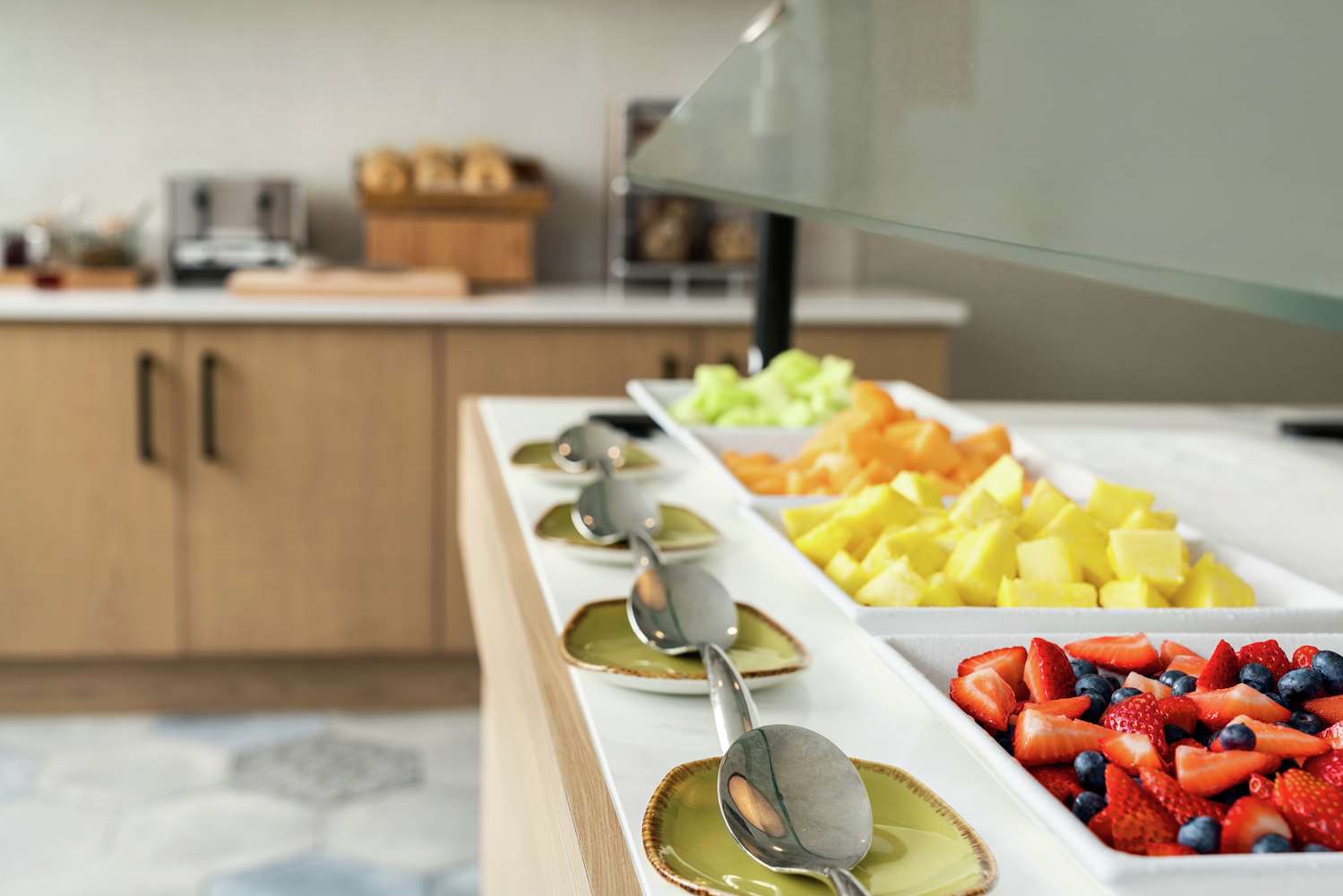 Фото DoubleTree by Hilton Ocean City Oceanfront