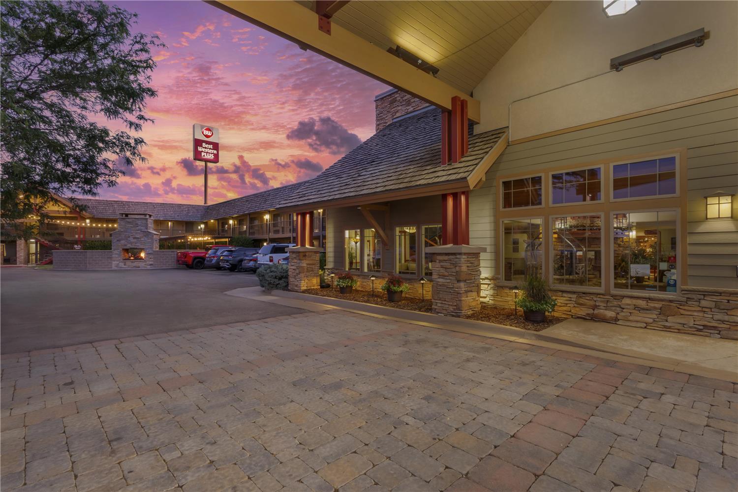 Фото Best Western Plus High Country Inn