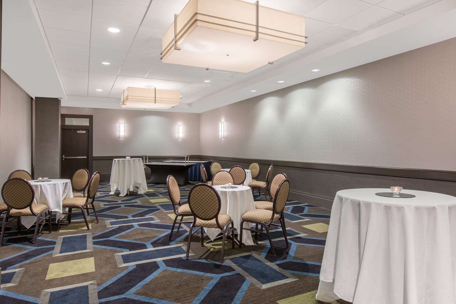 Фото Wyndham Philadelphia Historic District