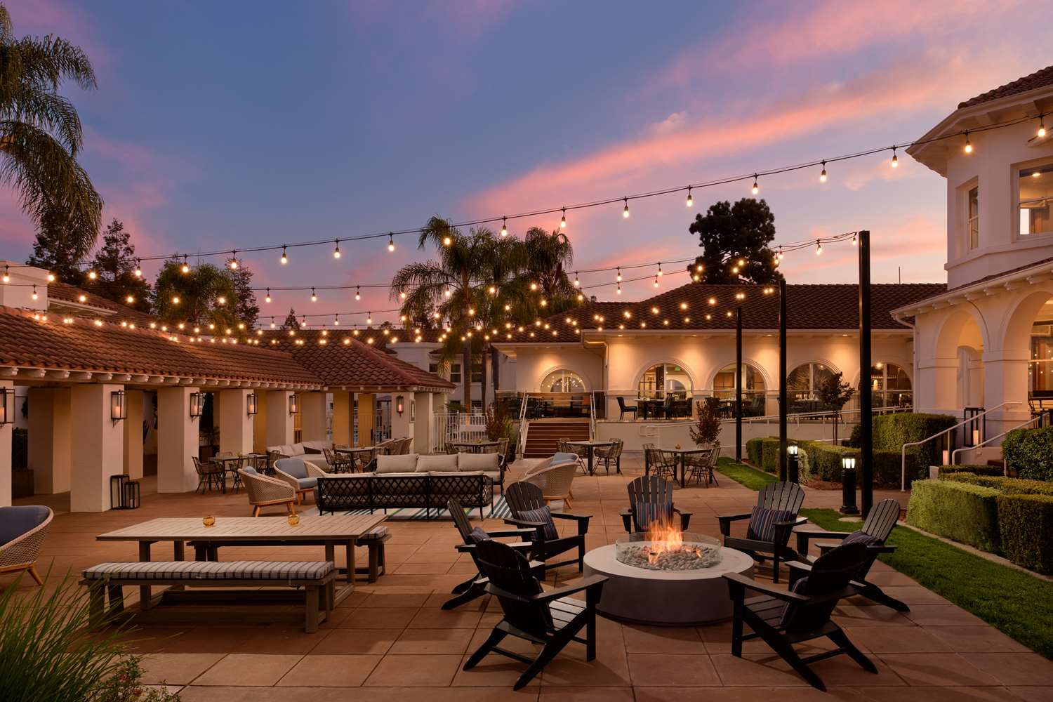 Фото Hayes Mansion, San Jose - Curio Collection by Hilton