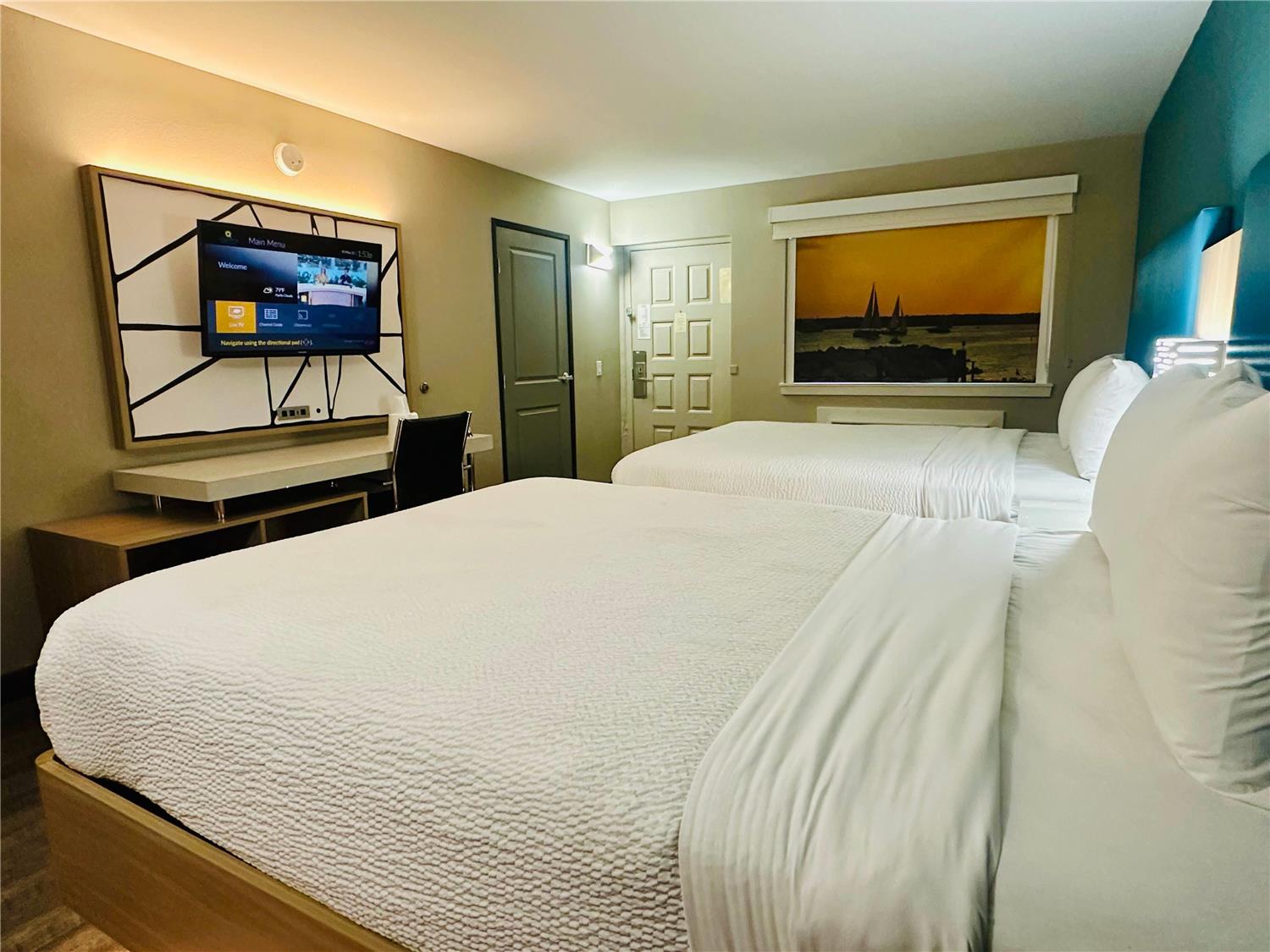 Фото La Quinta Inn by Wyndham Costa Mesa Newport Beach