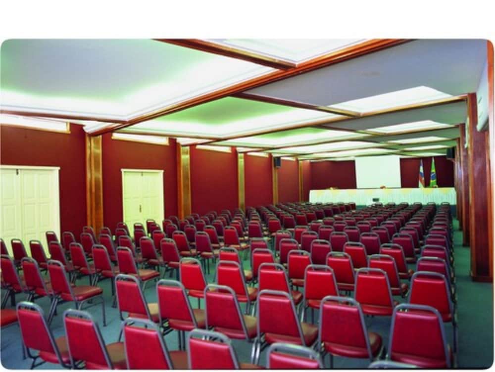 Фото Baia Cabrália Hotel