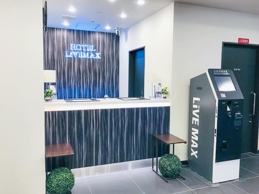 Фото Hotel LiVEMAX Umeda West