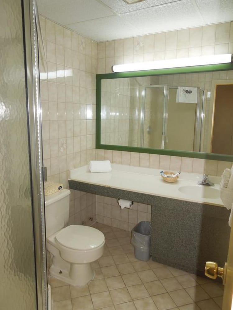 Фото Bay Shore Inn