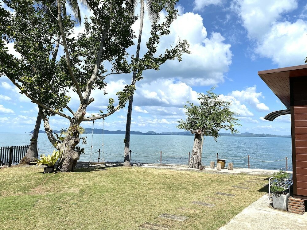 Фото Somphoch Garden